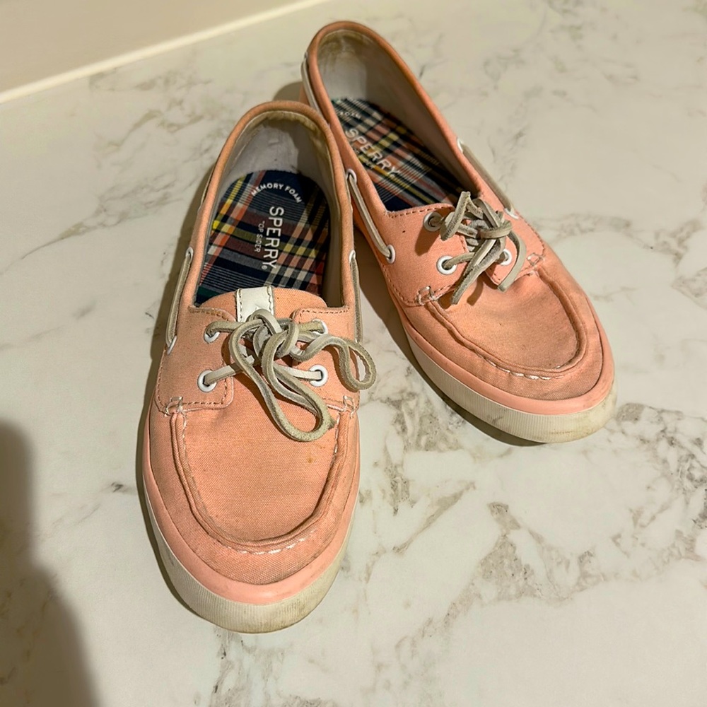 Adorable Sperry canvas top sider sneakers; pink; sz 7.5